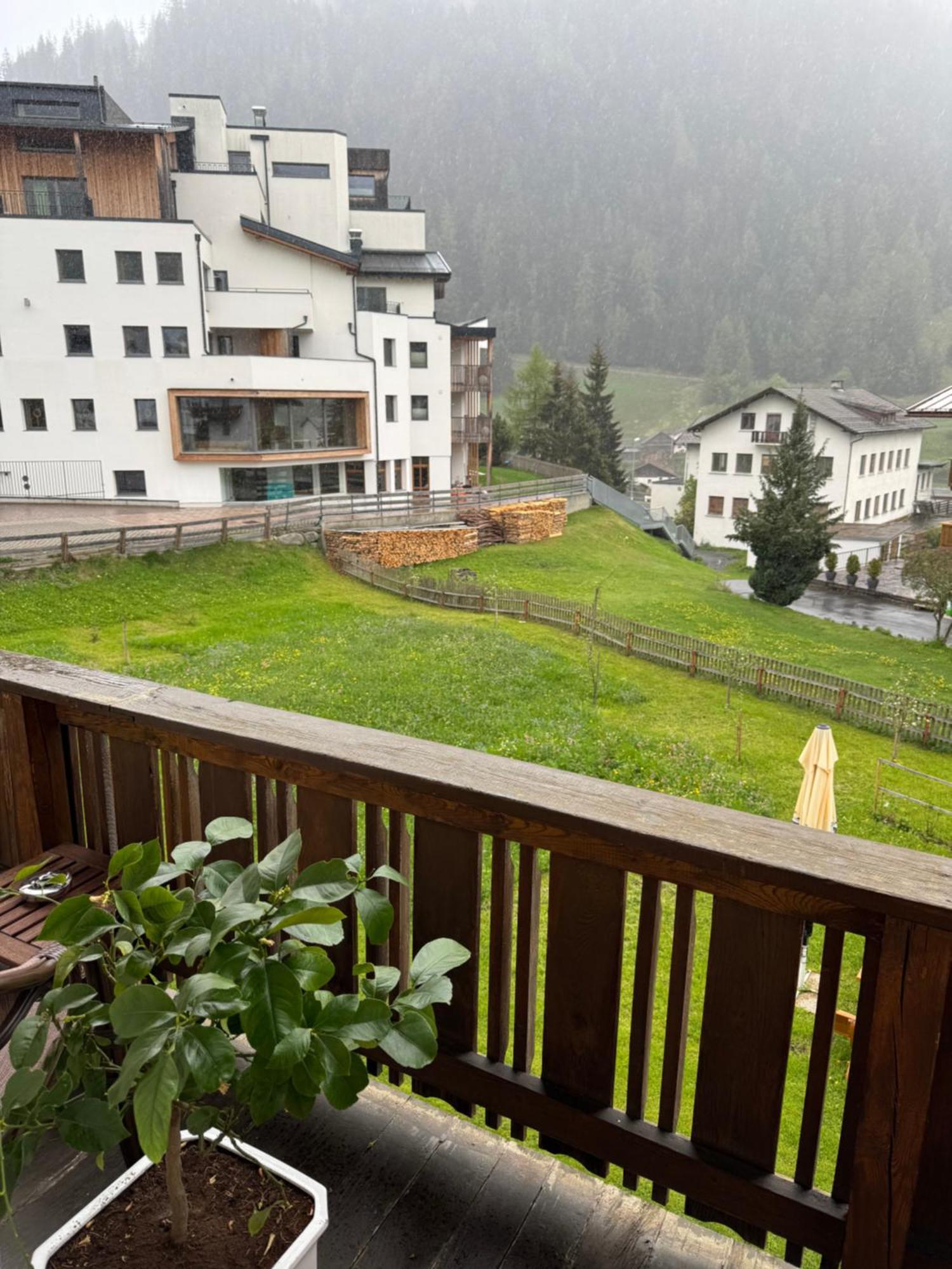 Hirschstube Nauders Bed and Breakfast Exteriör bild